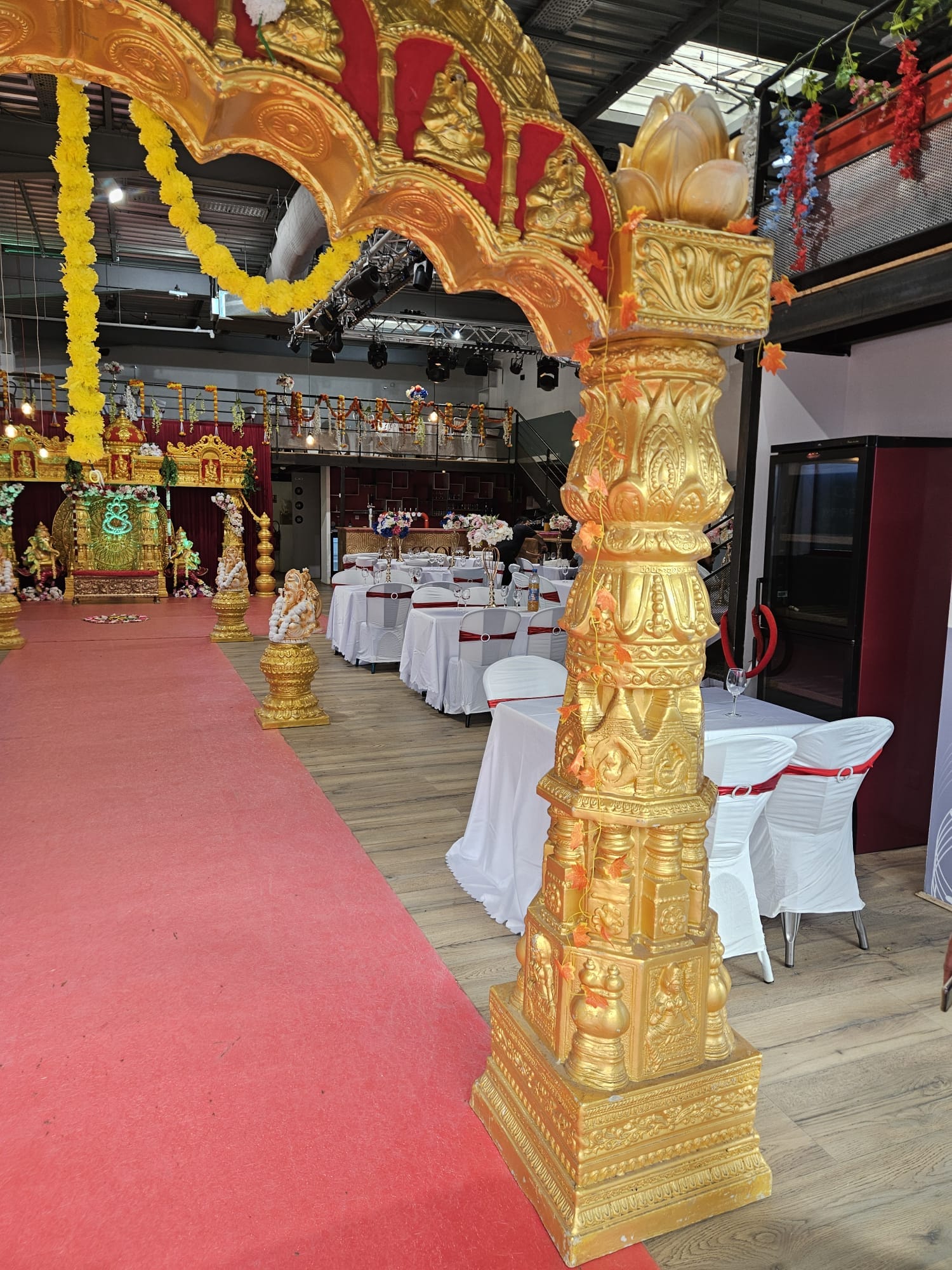 An elegant, intimate setting